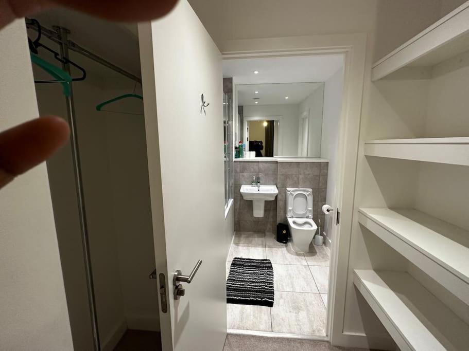 باركنغ Luxury 2 Bedrooms Apartment المظهر الخارجي الصورة