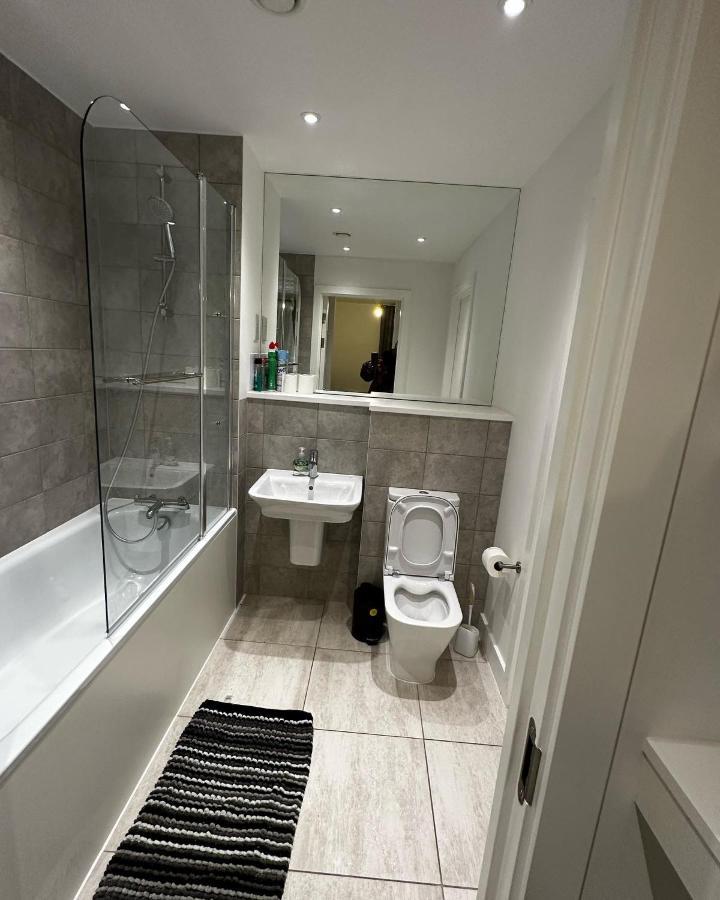 باركنغ Luxury 2 Bedrooms Apartment المظهر الخارجي الصورة